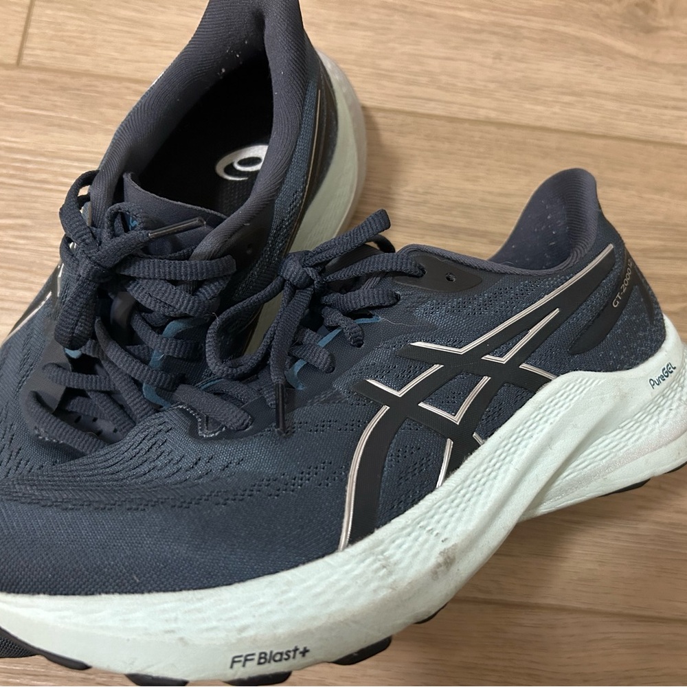 ASICS WOMEN’S RUNNING SHOES - Blue S 7.5
